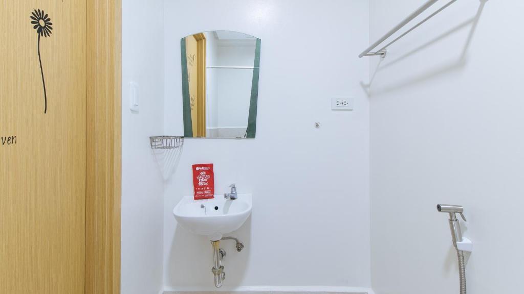 דירות קואזון סיטי Reddoorz Premium @ Smdc Fairview מראה חיצוני תמונה